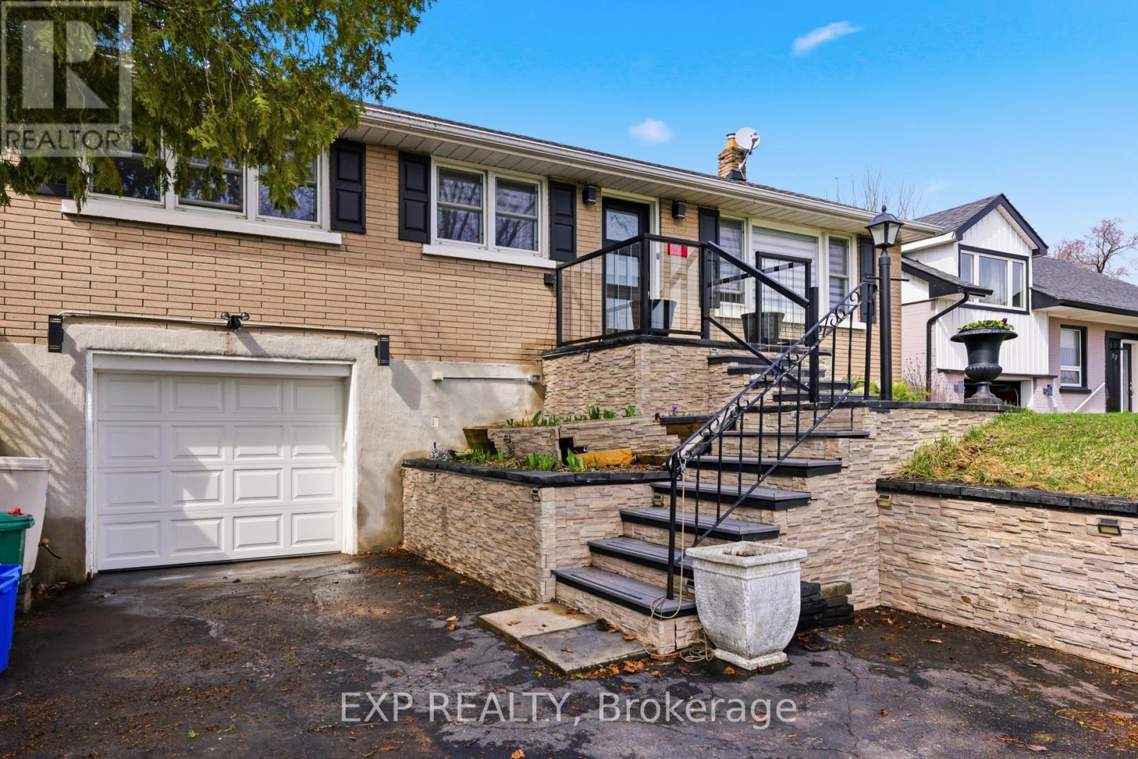 69 First Avenue, Quinte West, Ontario K8V 4C2 - Photo 2 - X13009408