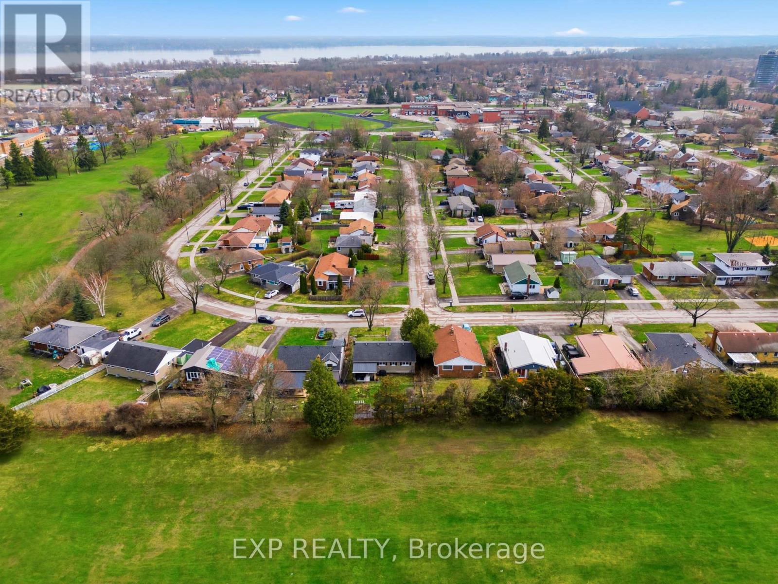 69 First Avenue, Quinte West, Ontario K8V 4C2 - Photo 34 - X13009408