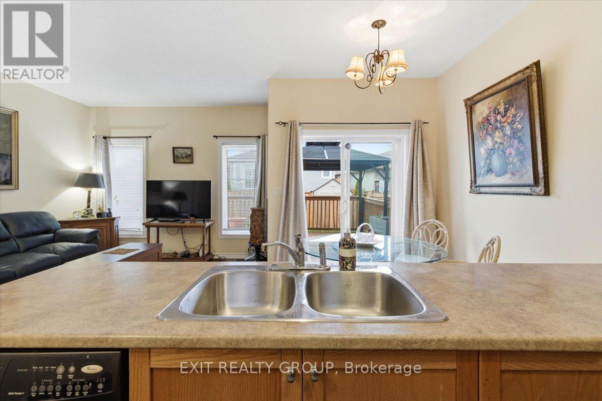 173 Kildare Avenue, Loyalist, Ontario  K7N 1Y6 - Photo 18 - X13009432