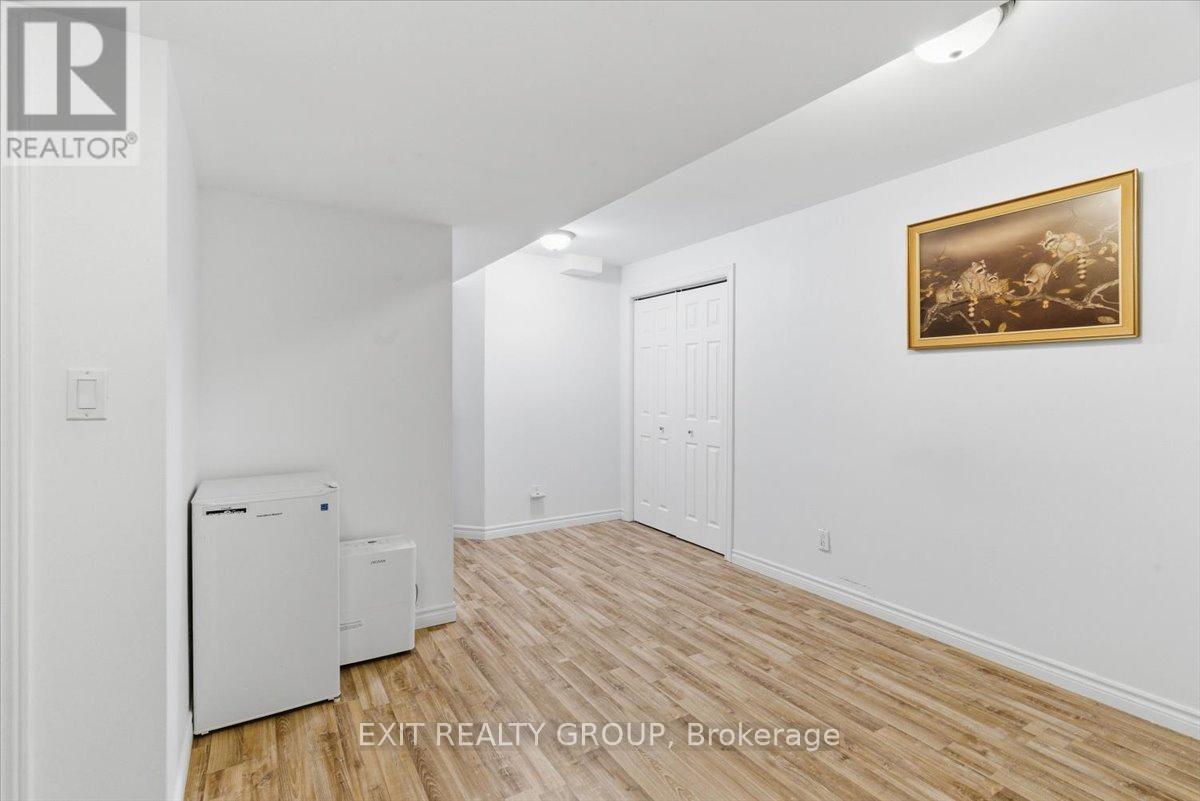 173 Kildare Avenue, Loyalist, Ontario  K7N 1Y6 - Photo 37 - X13009432