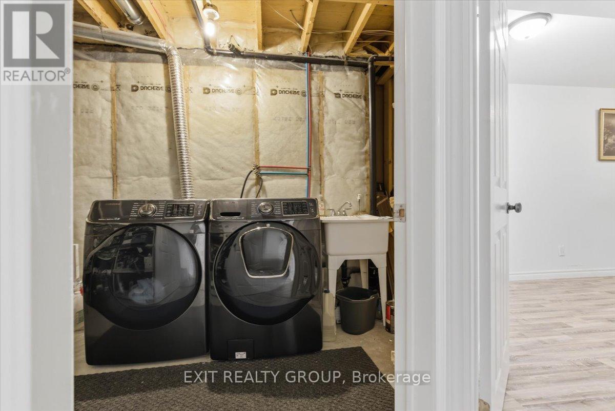 173 Kildare Avenue, Loyalist, Ontario  K7N 1Y6 - Photo 41 - X13009432