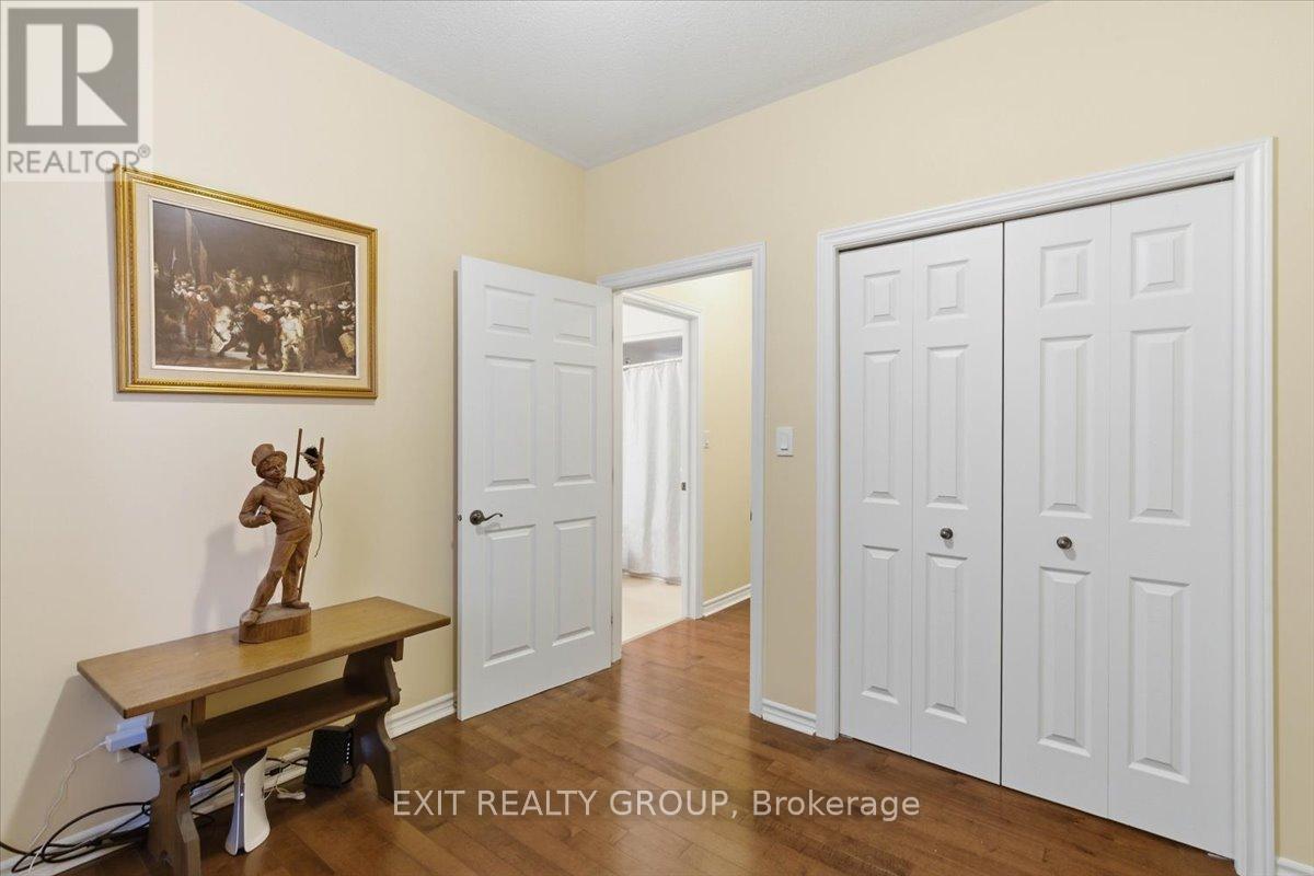 173 Kildare Avenue, Loyalist, Ontario  K7N 1Y6 - Photo 9 - X13009432