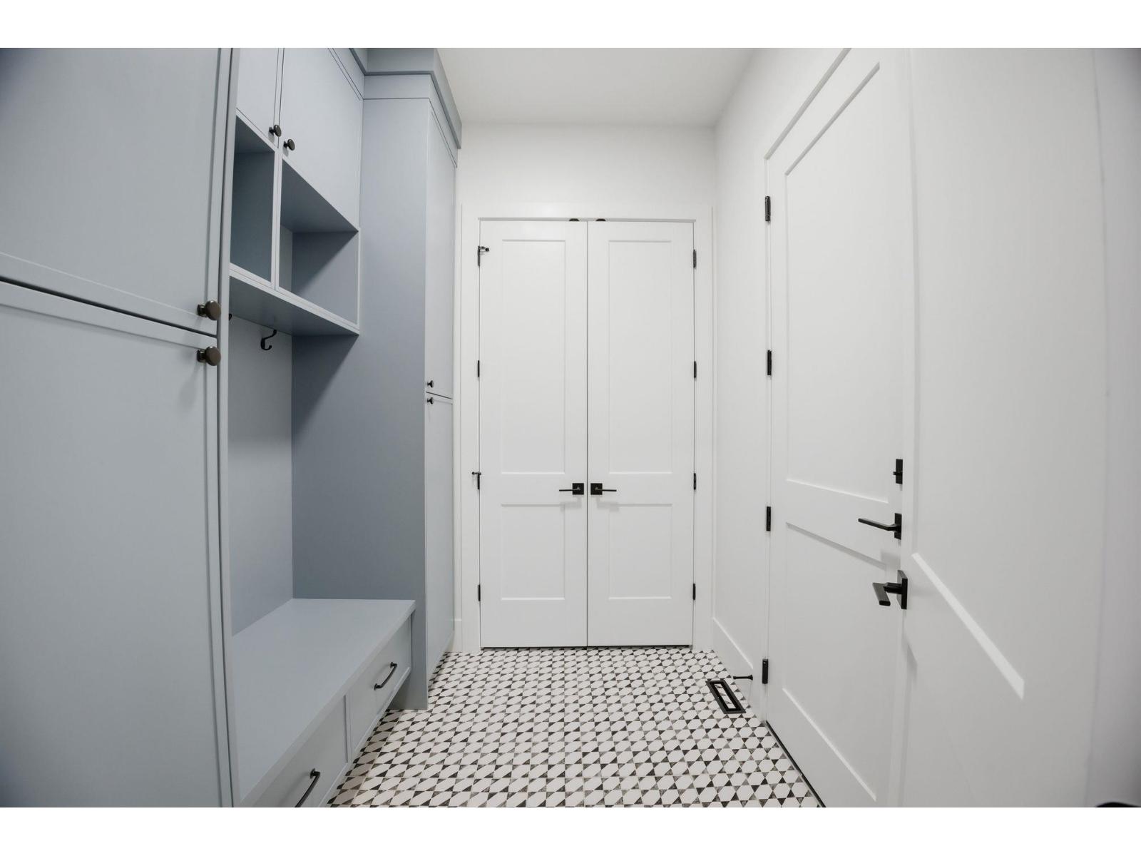 19660 75 Avenue, Langley, British Columbia  V2Y 3R9 - Photo 30 - R3112512