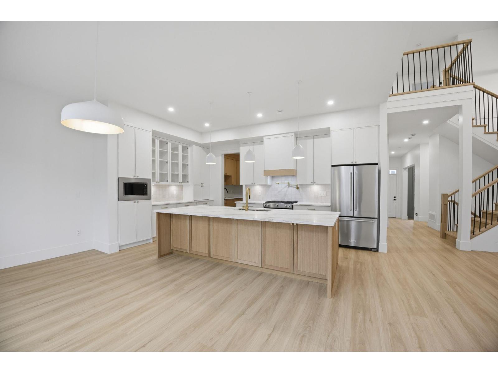 19660 75 Avenue, Langley, British Columbia  V2Y 3R9 - Photo 7 - R3112512