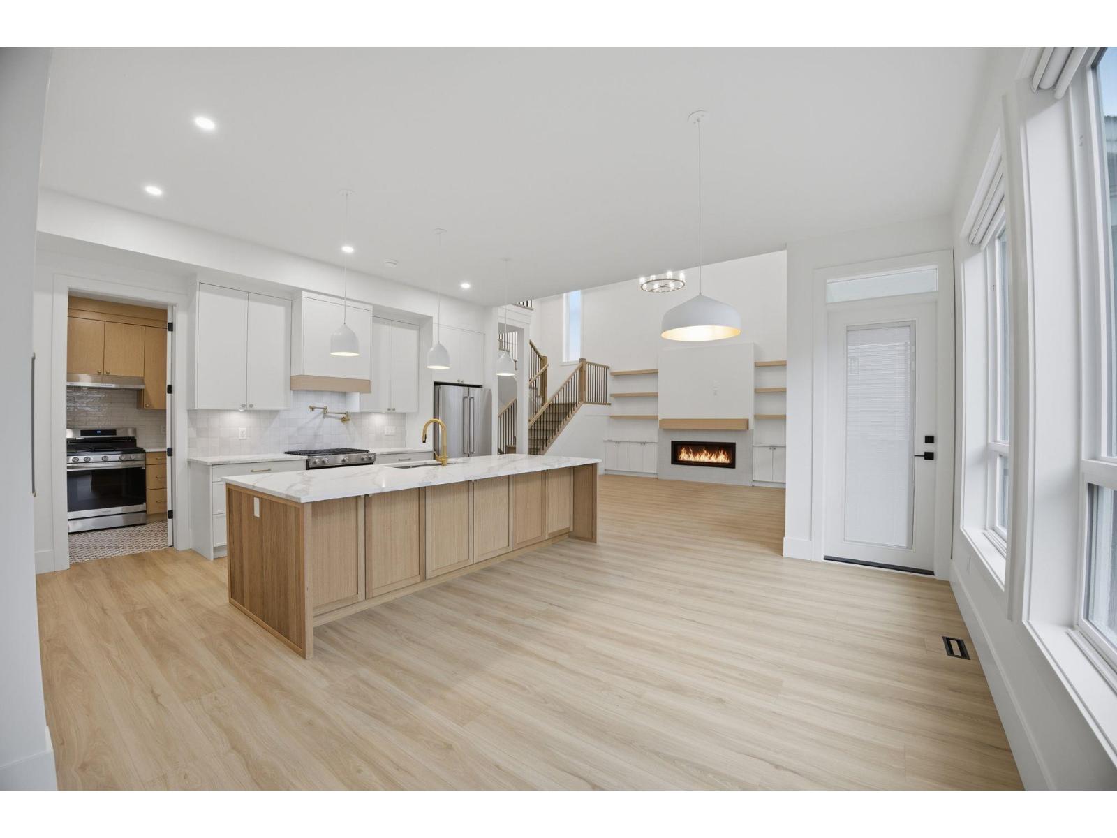 19660 75 Avenue, Langley, British Columbia  V2Y 3R9 - Photo 9 - R3112512