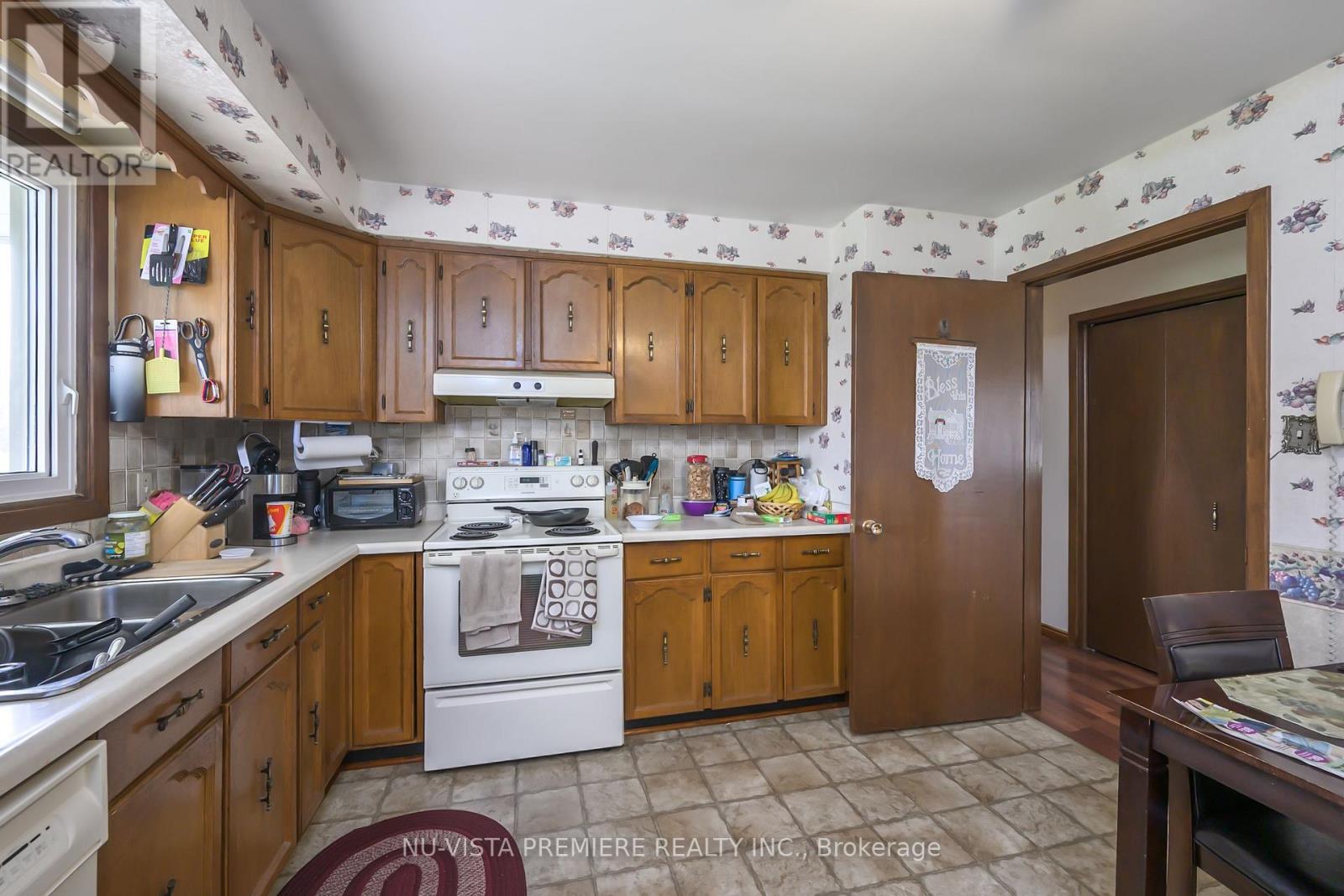 15298 Medway Road, Middlesex Centre, Ontario  N0M 1C0 - Photo 13 - X13009454