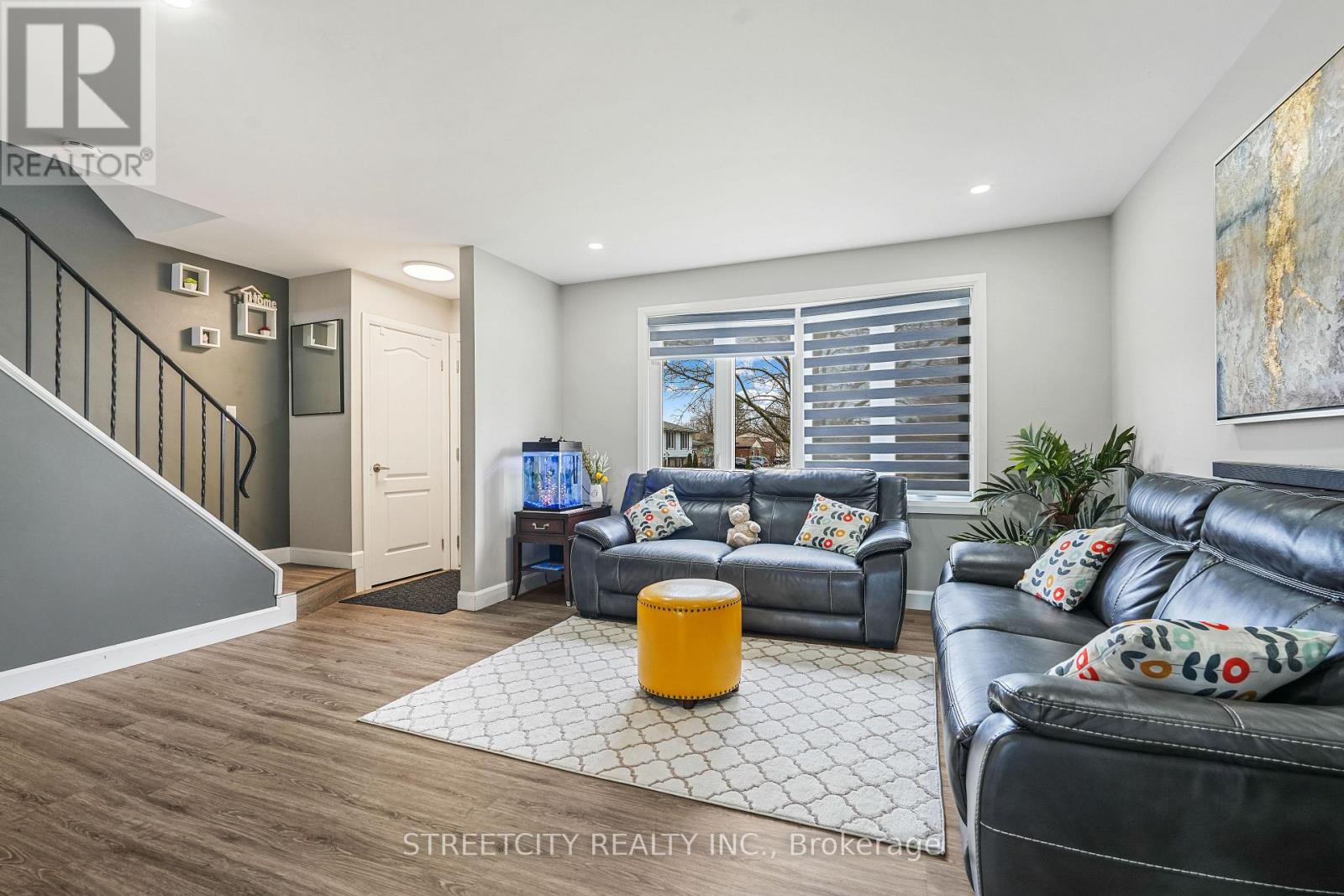 190 Spence Drive, Strathroy-Caradoc, Ontario  N7G 3T5 - Photo 5 - X13009476