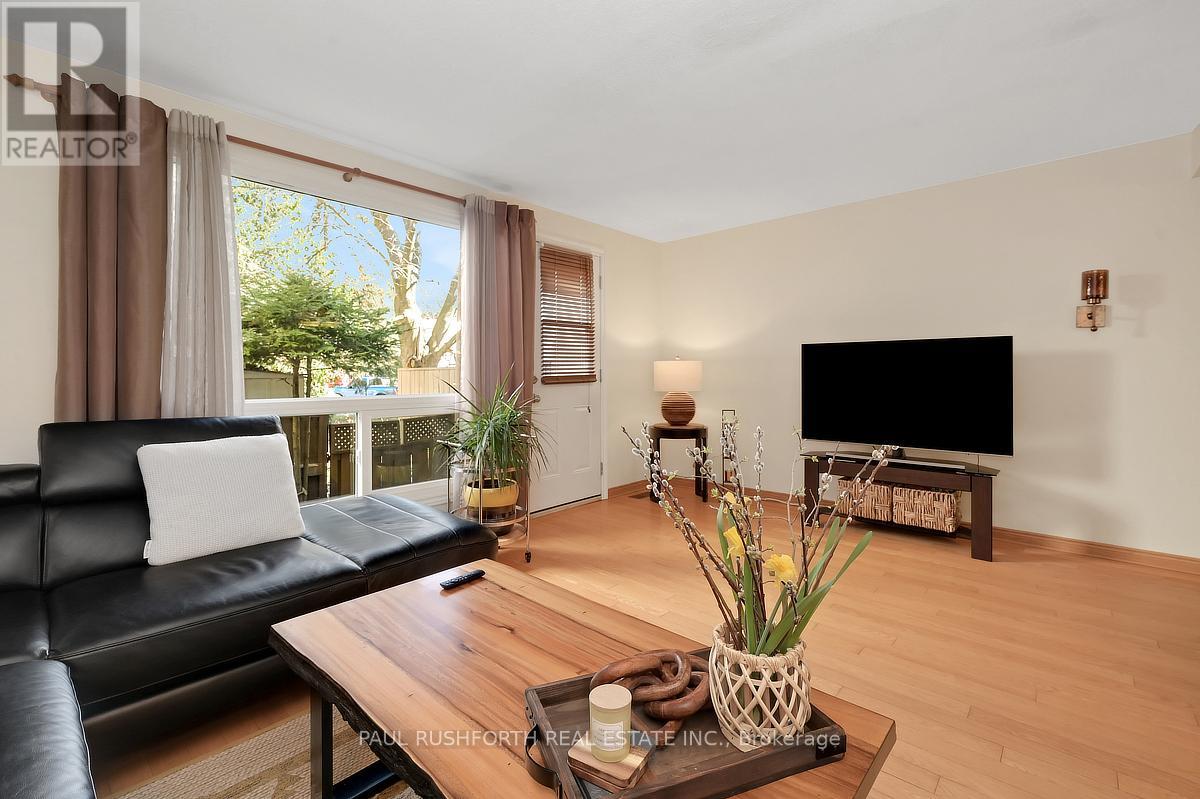 1400 Lassiter Terrace, Ottawa, Ontario  K1J 8N3 - Photo 7 - X12976080