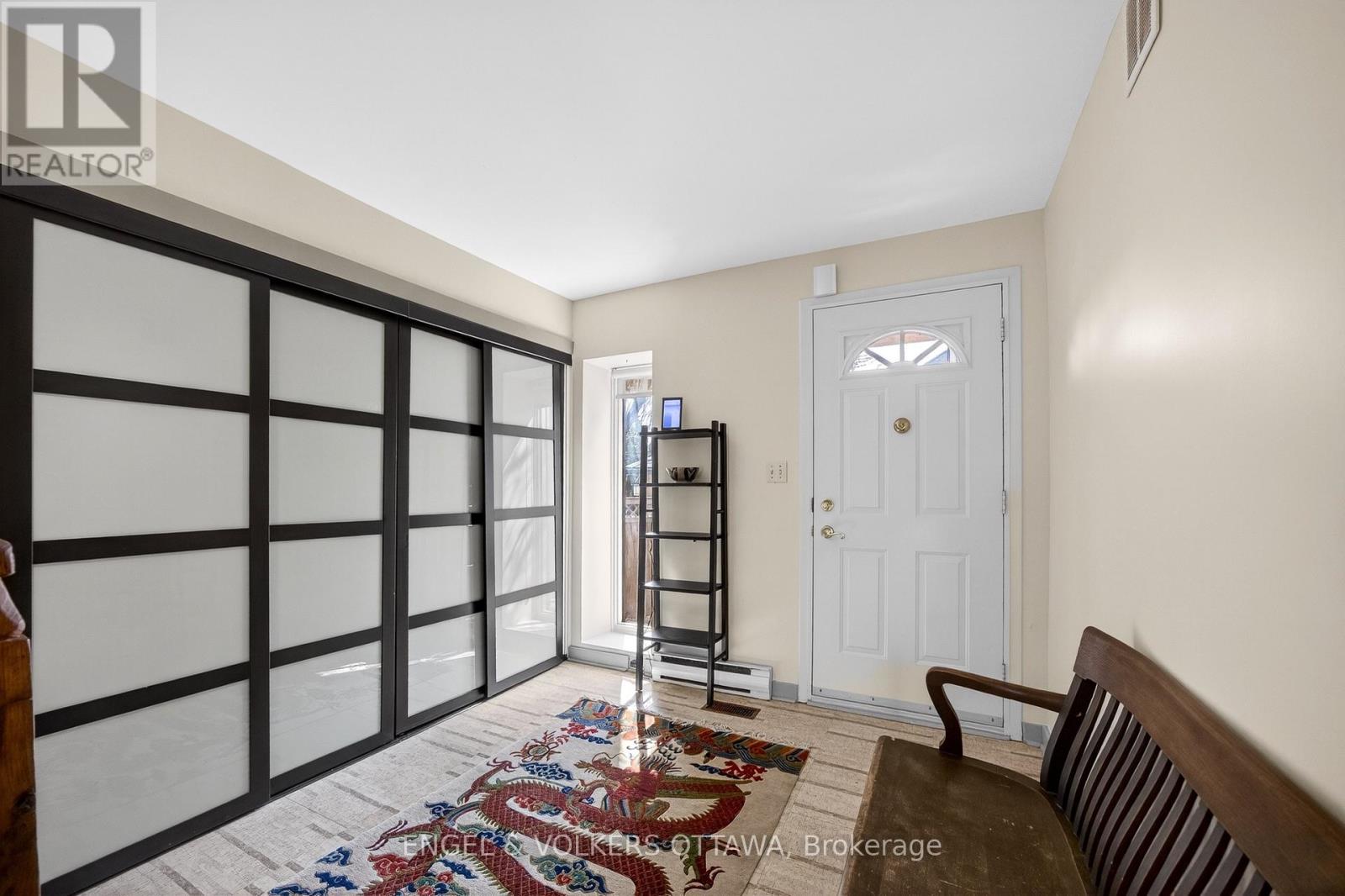 424 Lochaber Avenue, Ottawa, Ontario  K2A 0A6 - Photo 6 - X13009378