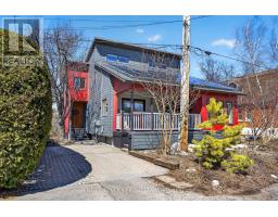 424 LOCHABER AVENUE, Ottawa, Ontario