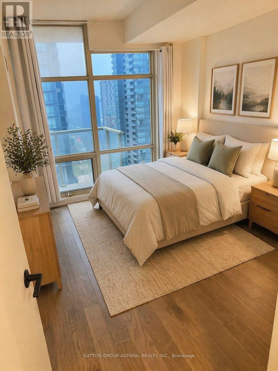 3202 - 35 Mariner Terrace, Toronto, Ontario  M5V 3V9 - Photo 3 - C13009386