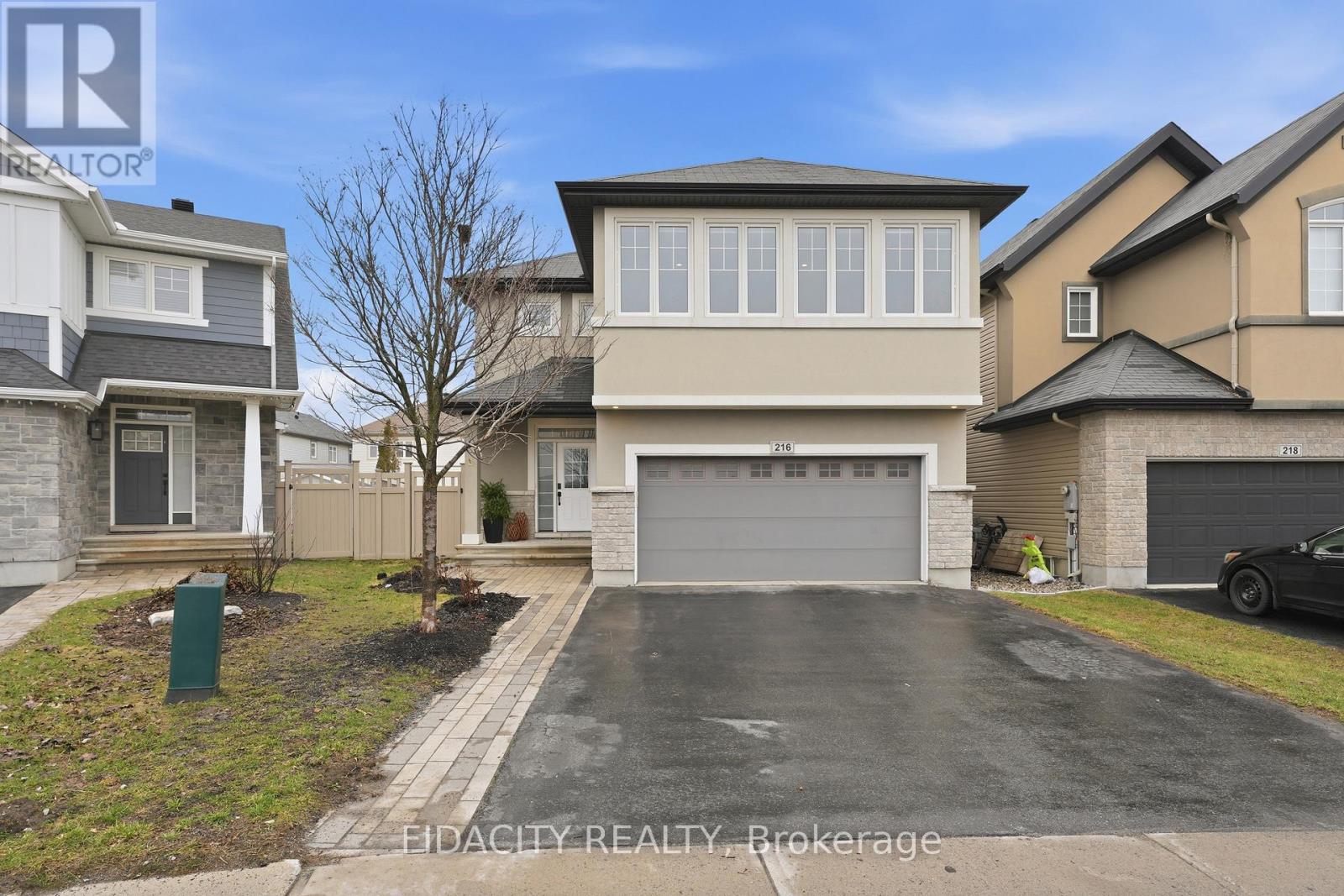 216 BALIKUN HEIGHTS, Ottawa, Ontario