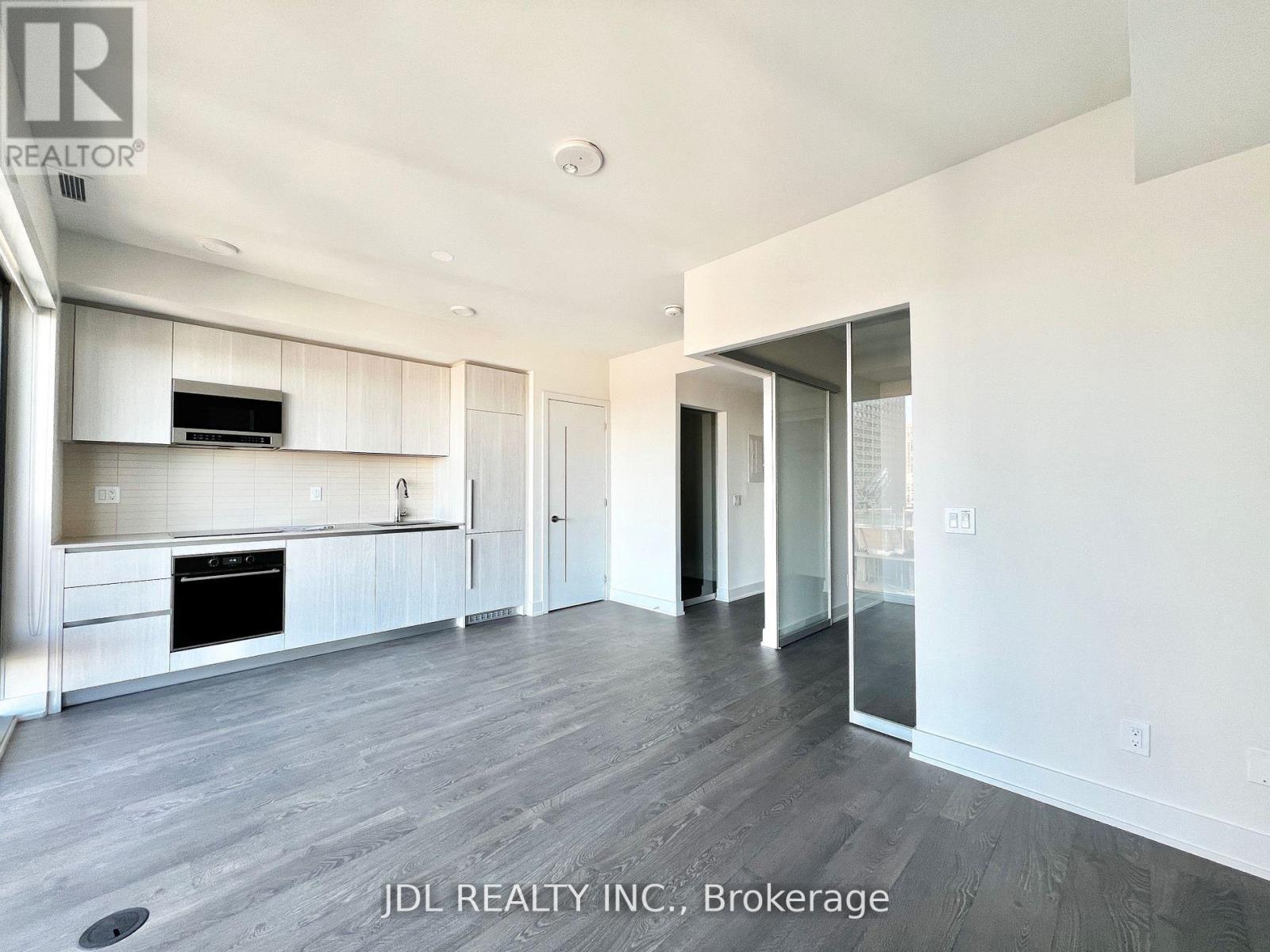 2307 - 8 Cumberland Street, Toronto, Ontario  M4W 0B6 - Photo 3 - C13009392