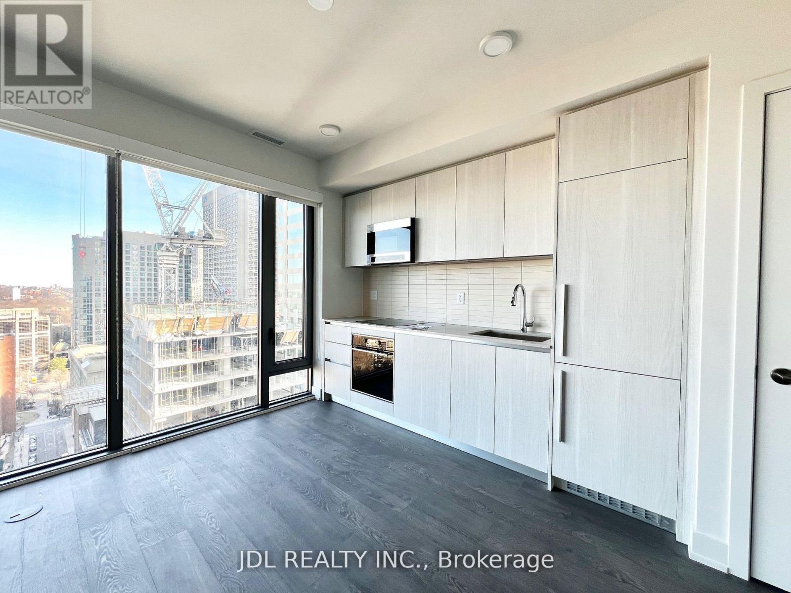 2307 - 8 Cumberland Street, Toronto, Ontario  M4W 0B6 - Photo 4 - C13009392