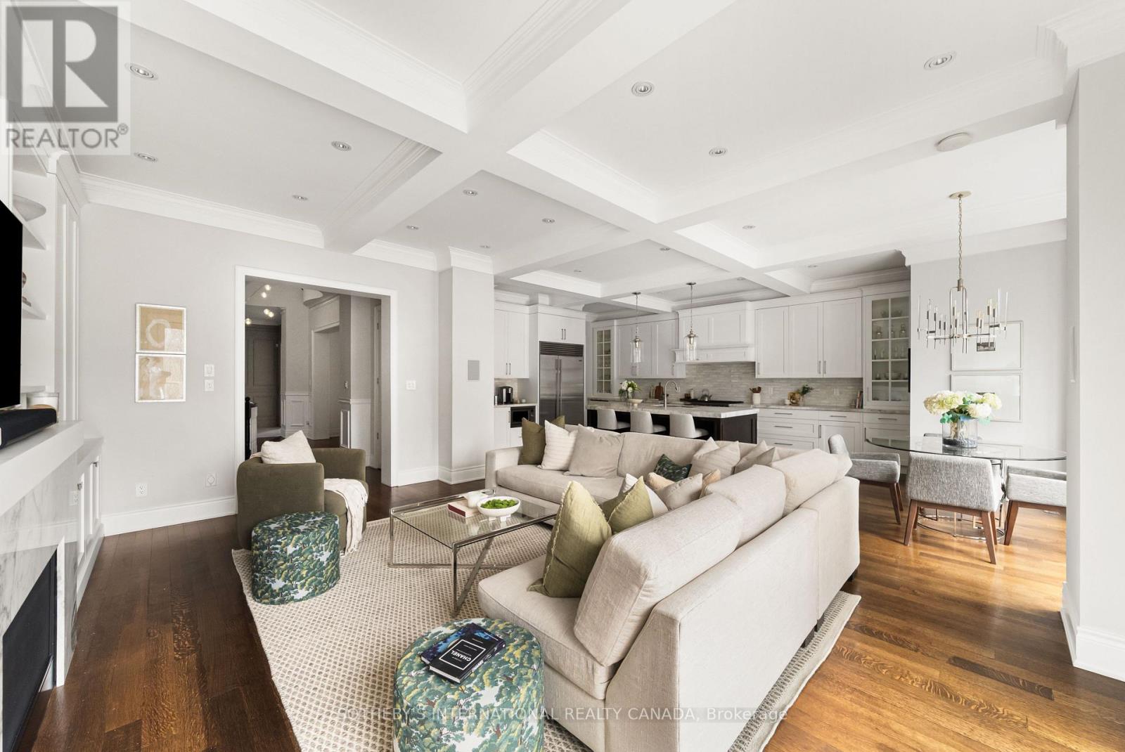 24 True Davidson Drive, Toronto, Ontario  M4W 3X5 - Photo 12 - C13009546