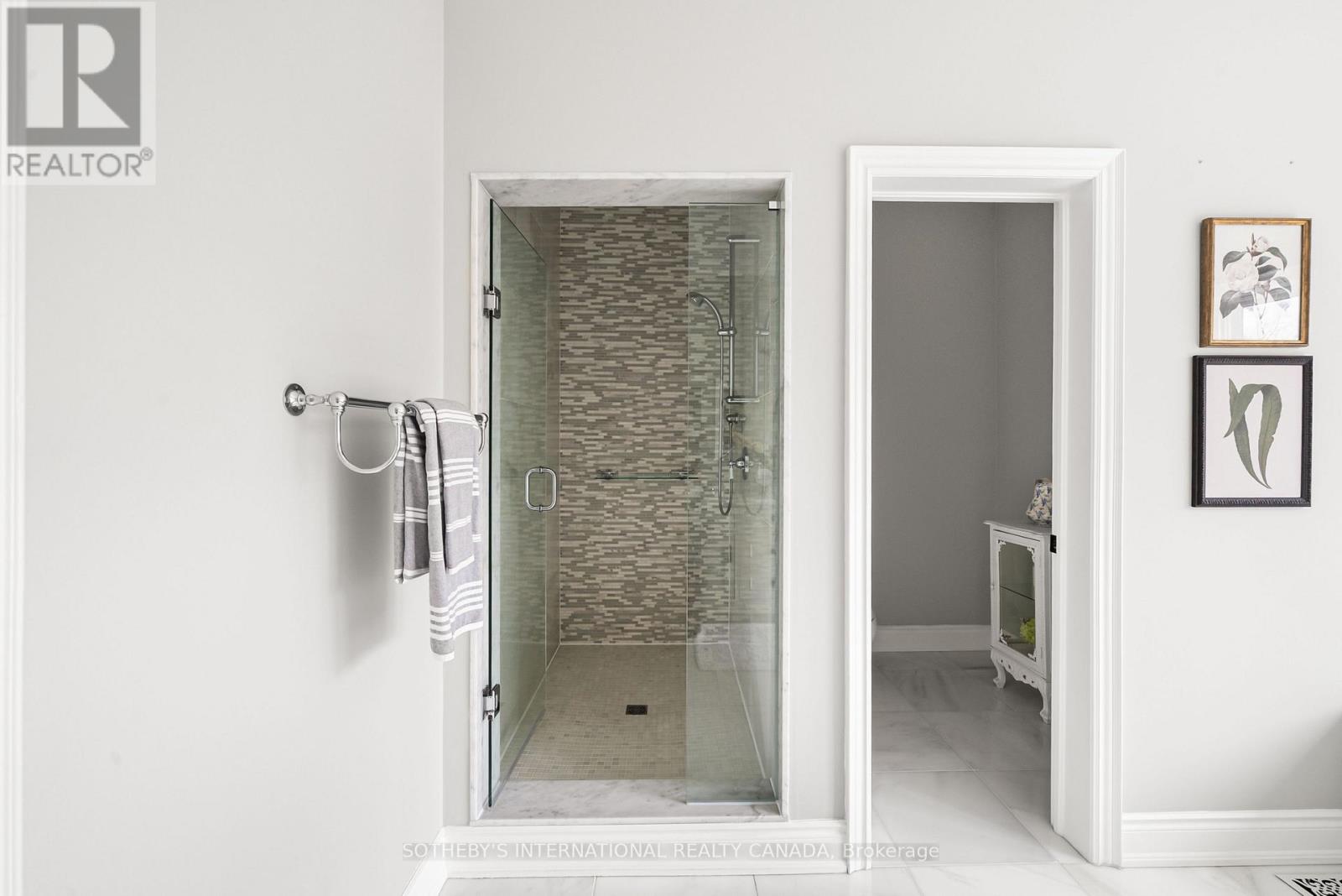 24 True Davidson Drive, Toronto, Ontario  M4W 3X5 - Photo 37 - C13009546