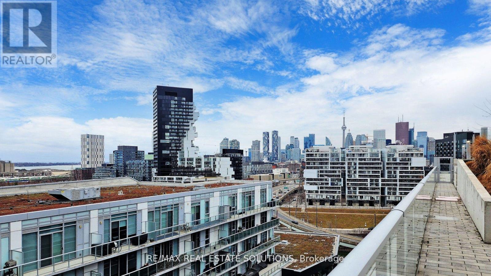 1203 - 25 Baseball Place, Toronto, Ontario  M4M 0E7 - Photo 4 - E13009398