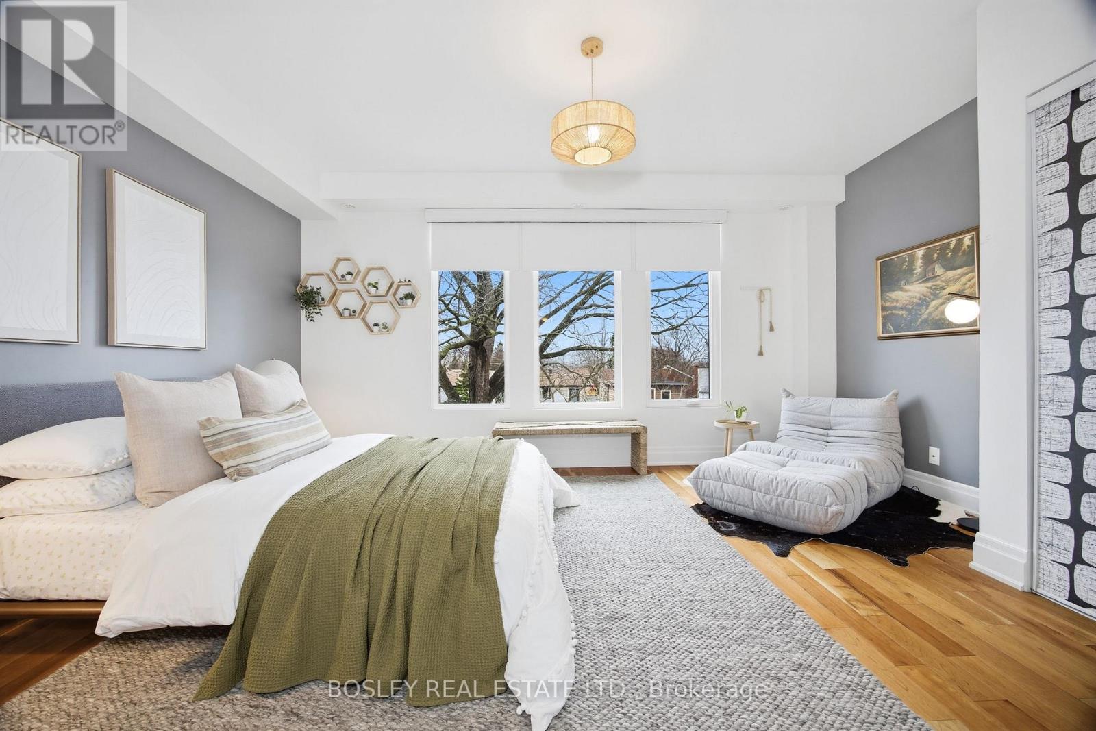 17 Vince Avenue, Toronto, Ontario  M4L 0A6 - Photo 16 - E13009442