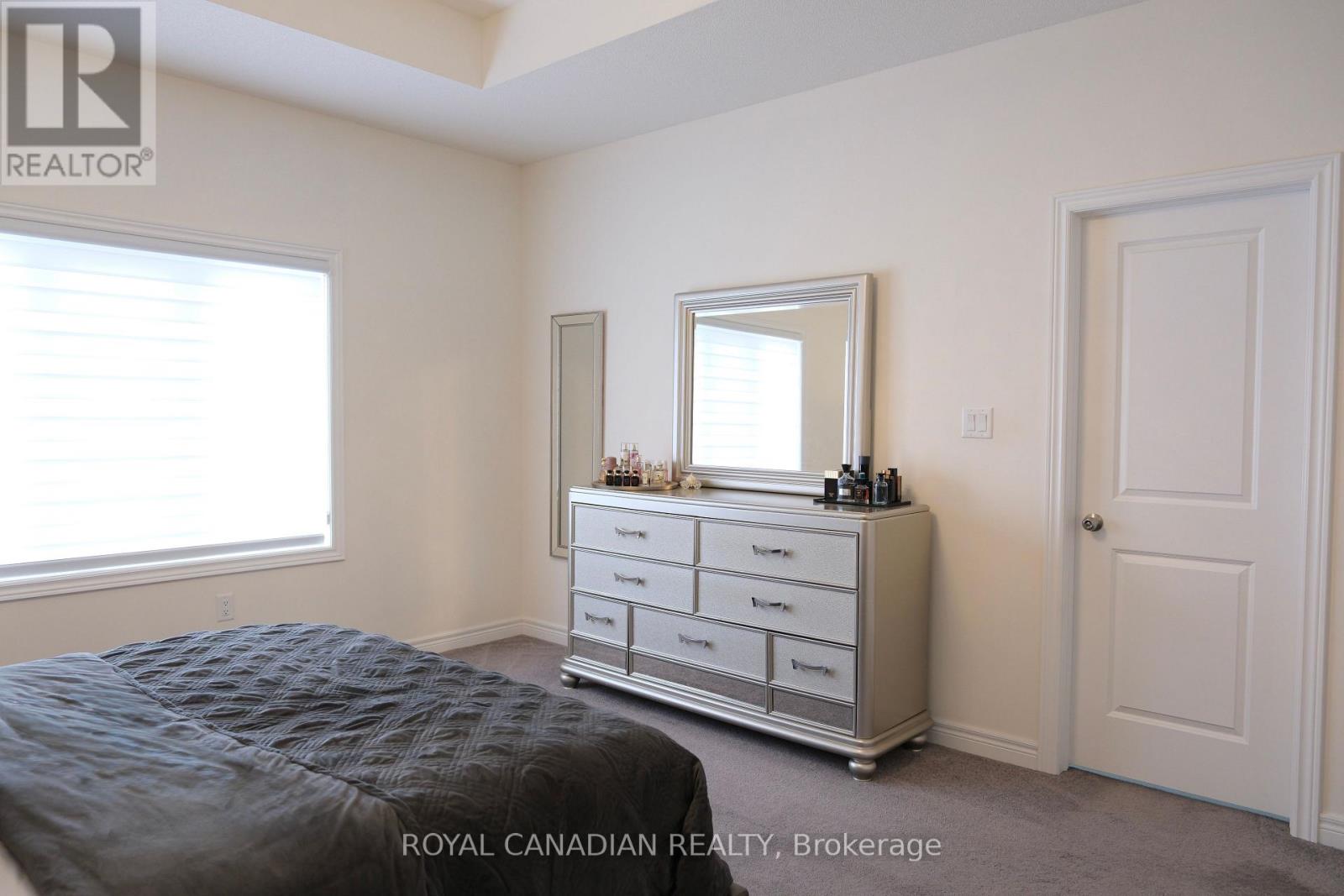 20 Conarty Crescent, Whitby, Ontario  L1P 0L4 - Photo 17 - E13009512