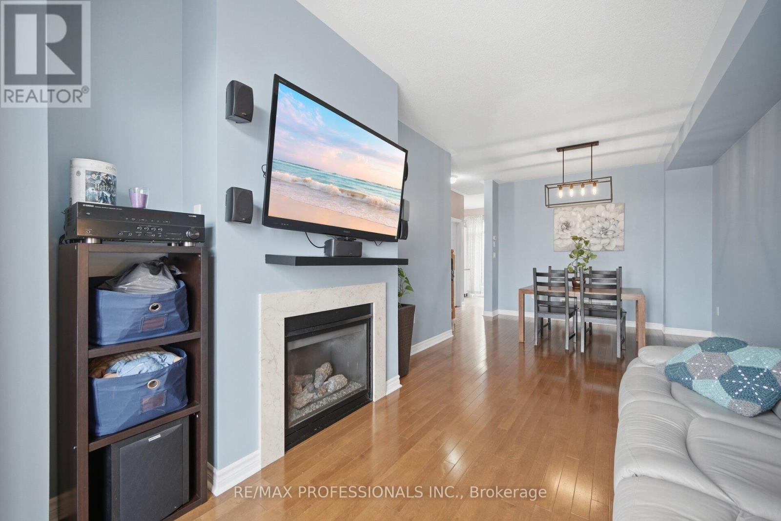 45 Horton Street, Ajax, Ontario  L1Z 1E3 - Photo 19 - E13009530