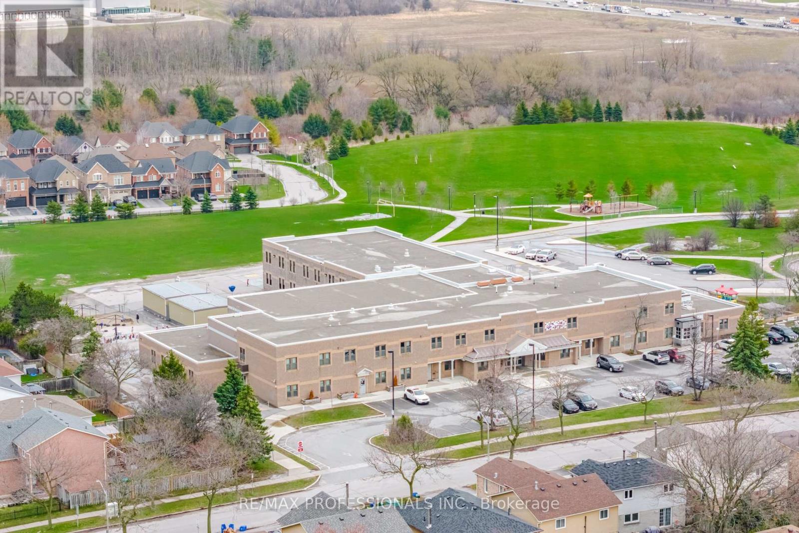 45 Horton Street, Ajax, Ontario  L1Z 1E3 - Photo 47 - E13009530