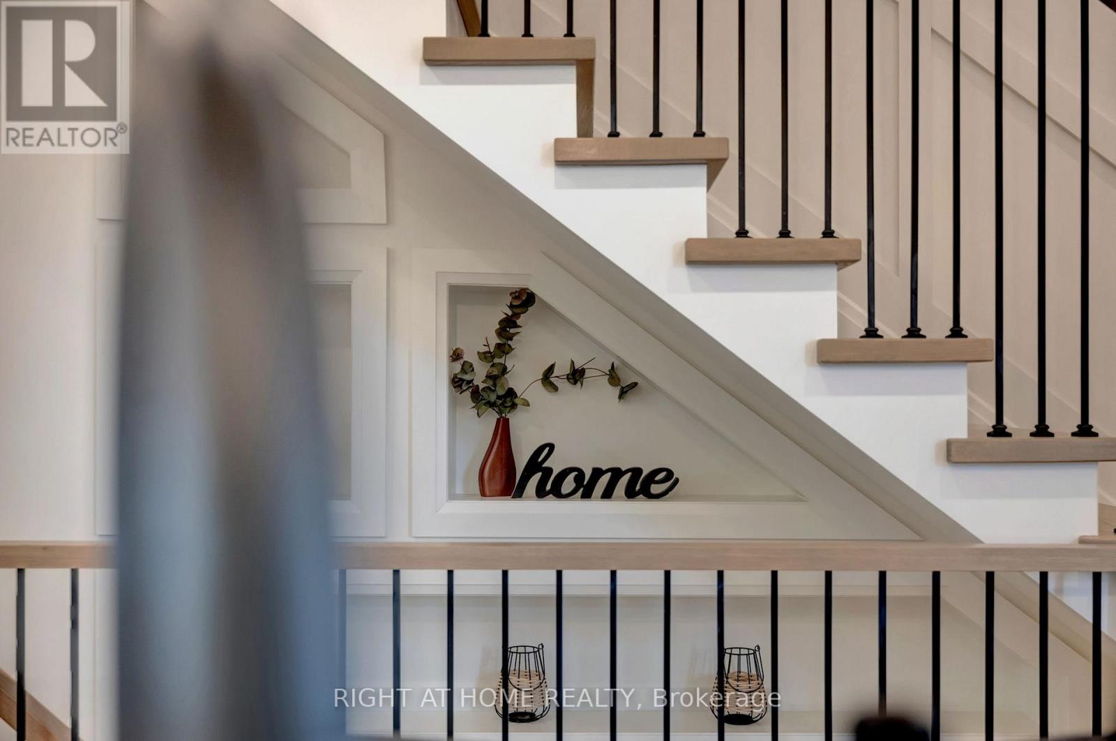 819 Fairview Avenue, Pickering, Ontario  L1W 1M7 - Photo 9 - E13008010