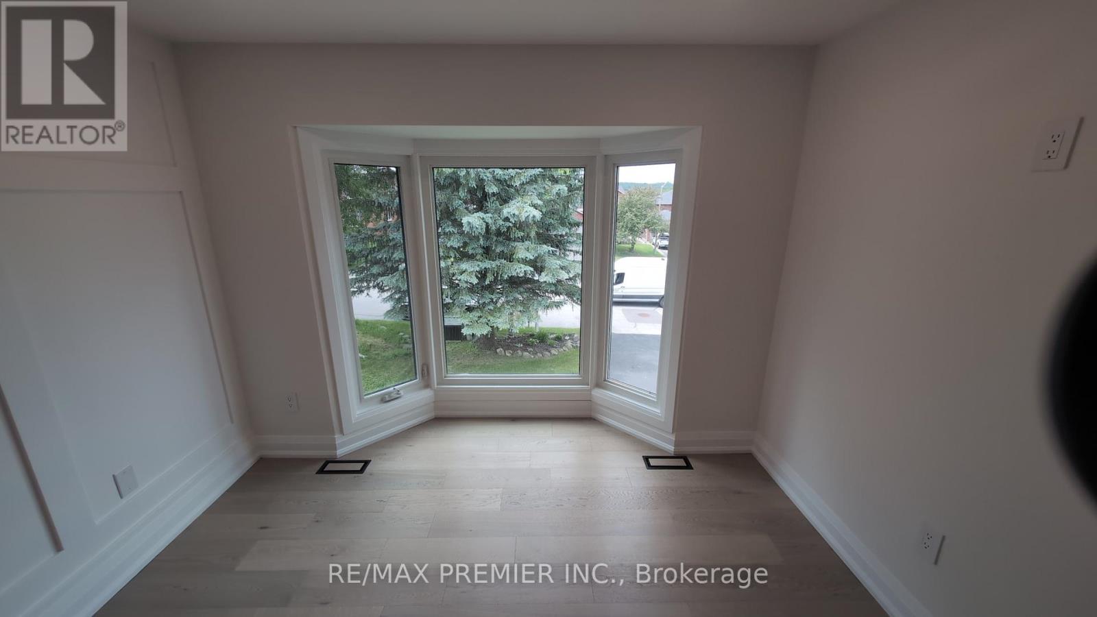 74 Attridge Drive, Aurora, Ontario  L4G 6J4 - Photo 32 - N13009346