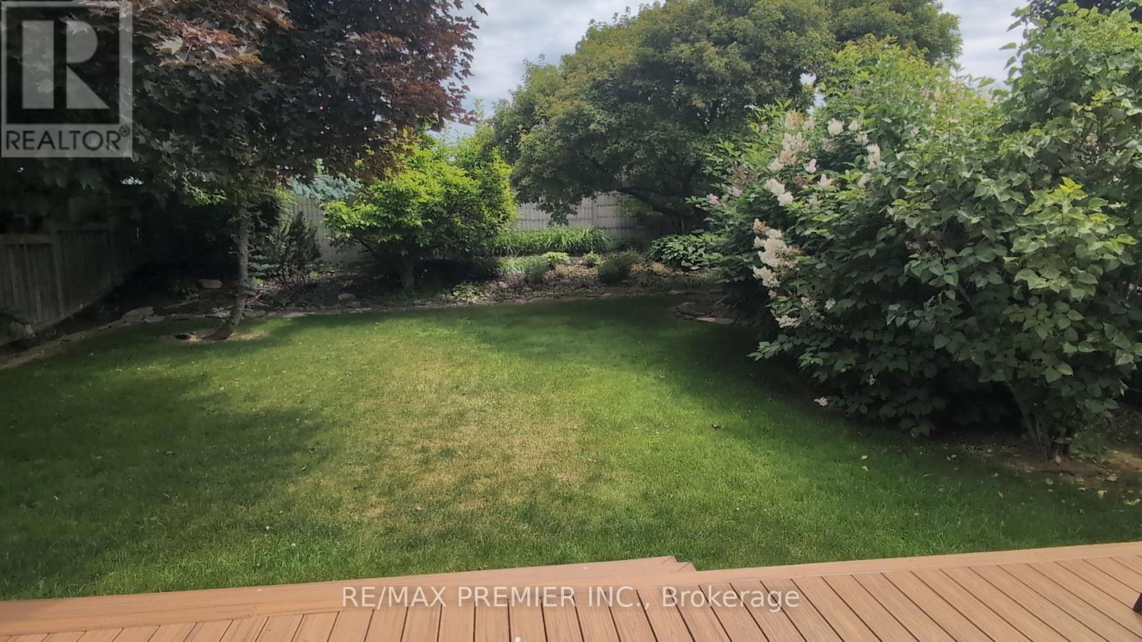 74 Attridge Drive, Aurora, Ontario  L4G 6J4 - Photo 6 - N13009346