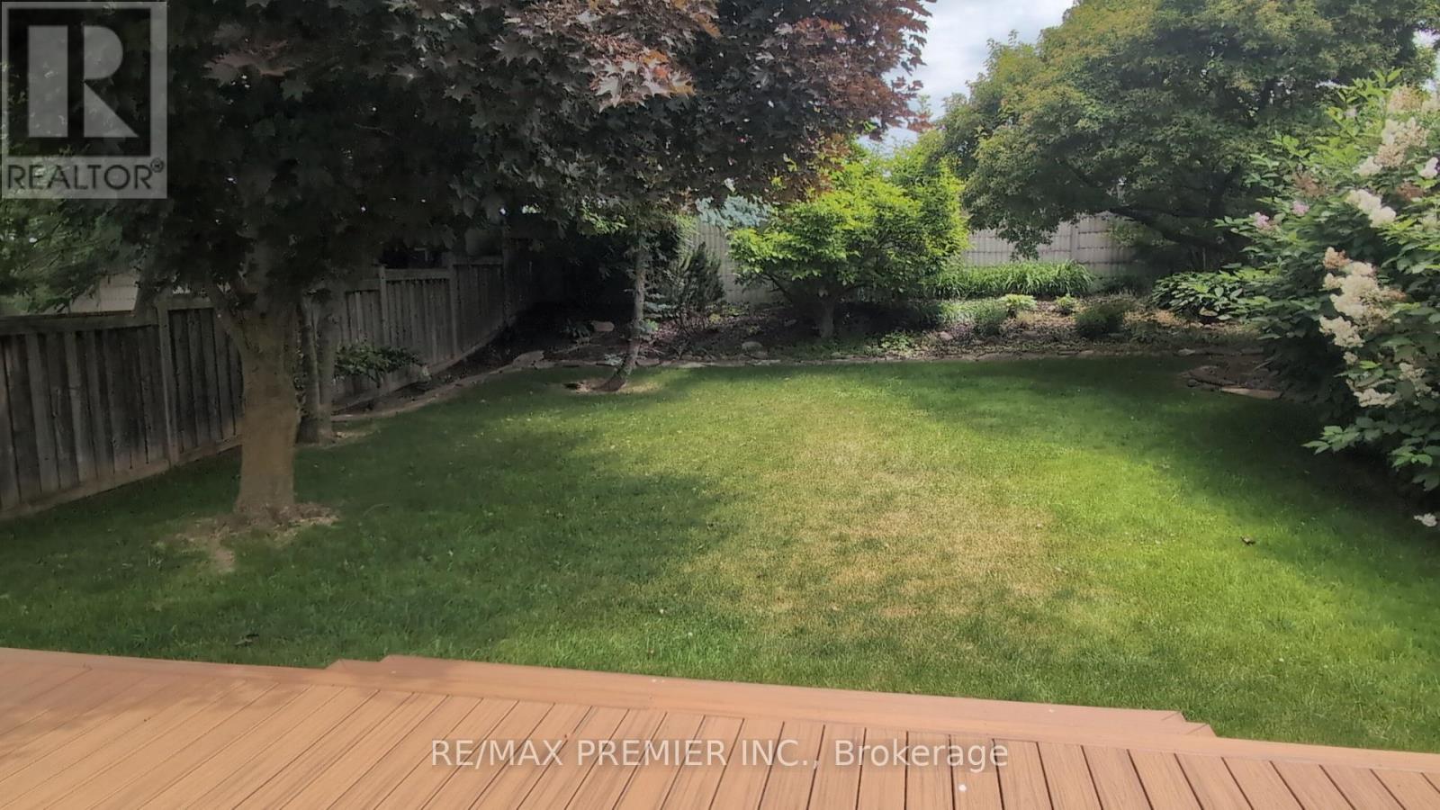 74 Attridge Drive, Aurora, Ontario  L4G 6J4 - Photo 7 - N13009346