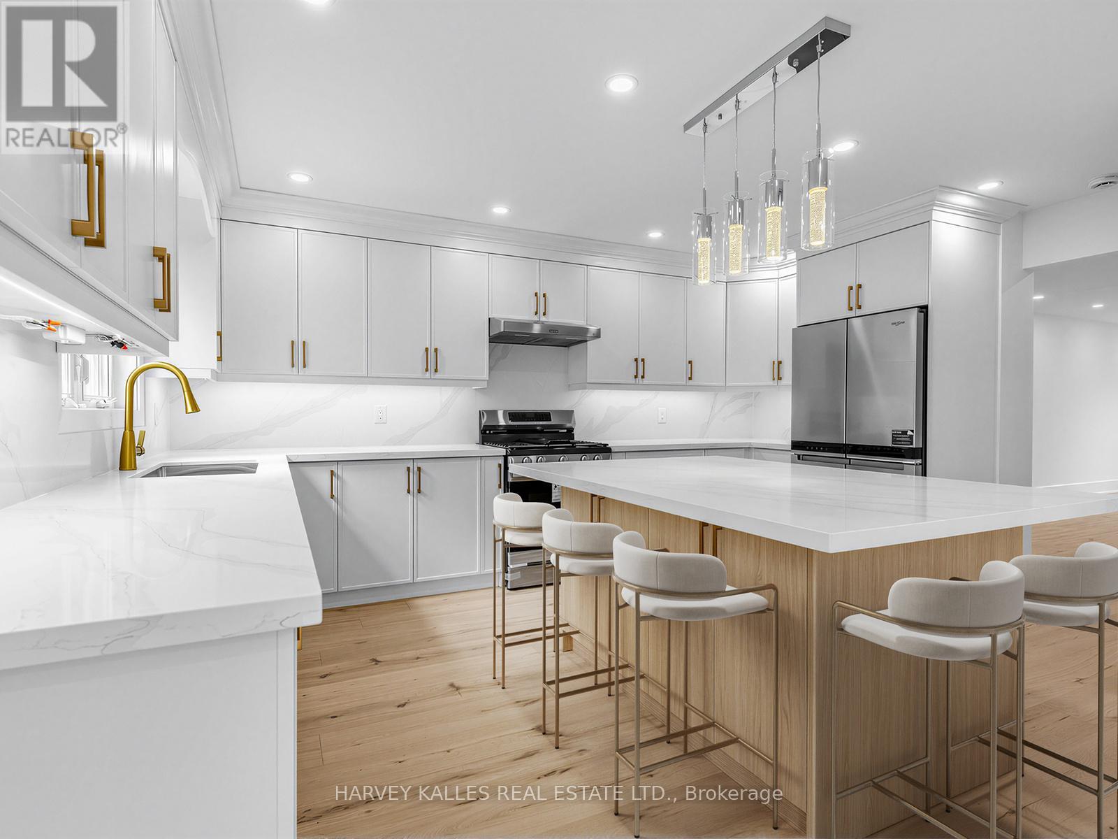 29 Charnwood Place, Markham, Ontario  L3T 5H2 - Photo 7 - N13009380