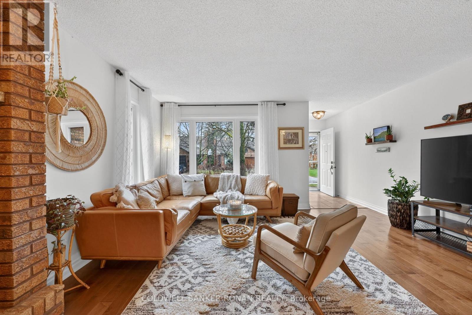 16 Green Briar Road, New Tecumseth, Ontario  L9R 1R5 - Photo 6 - N13009402