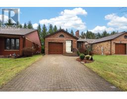 16 GREEN BRIAR ROAD, New Tecumseth, Ontario