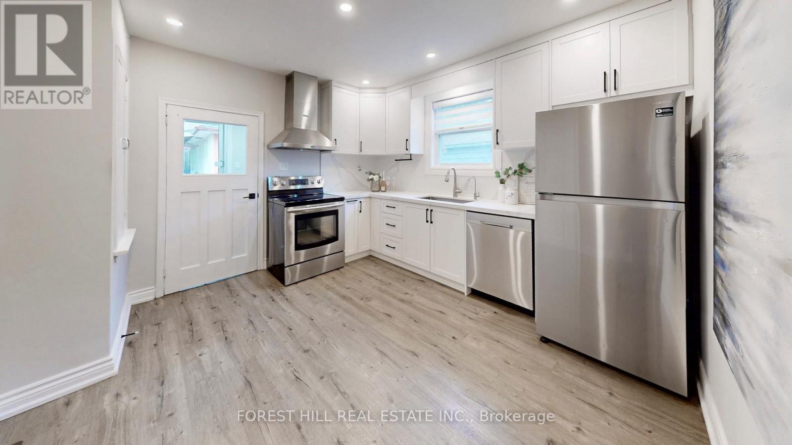 54 Vincent Street, Newmarket, Ontario  L3Y 4G5 - Photo 12 - N13009464