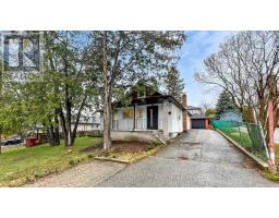 54 VINCENT STREET, Newmarket, Ontario