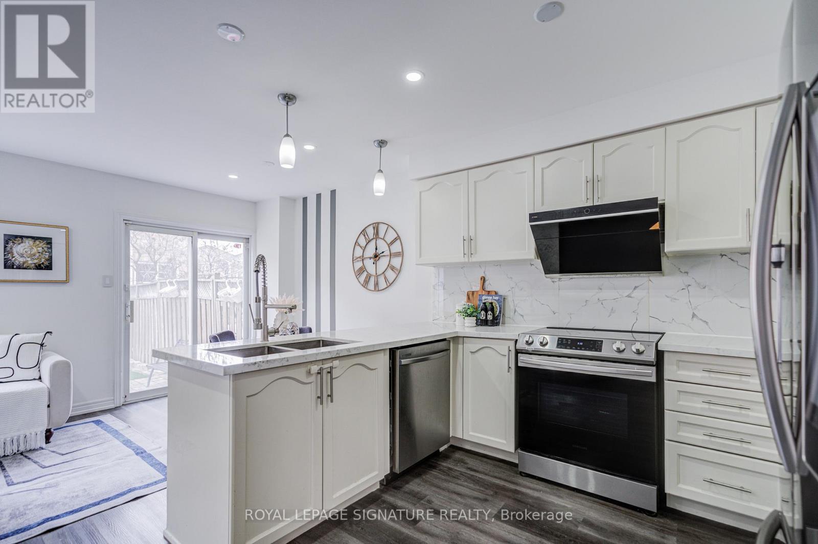 76 Derrywood Drive, Vaughan, Ontario  L4K 5H6 - Photo 16 - N13009536