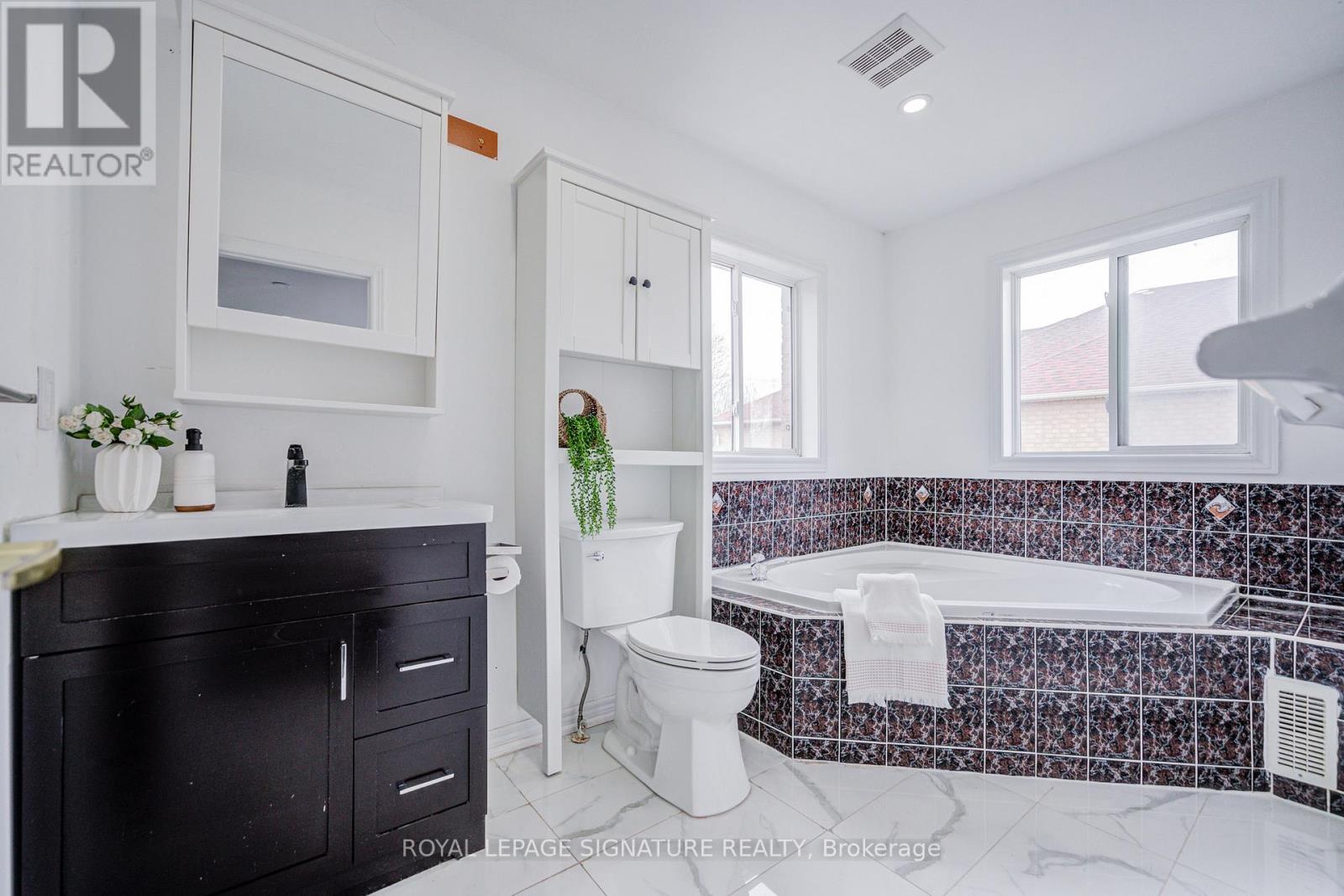 76 Derrywood Drive, Vaughan, Ontario  L4K 5H6 - Photo 26 - N13009536