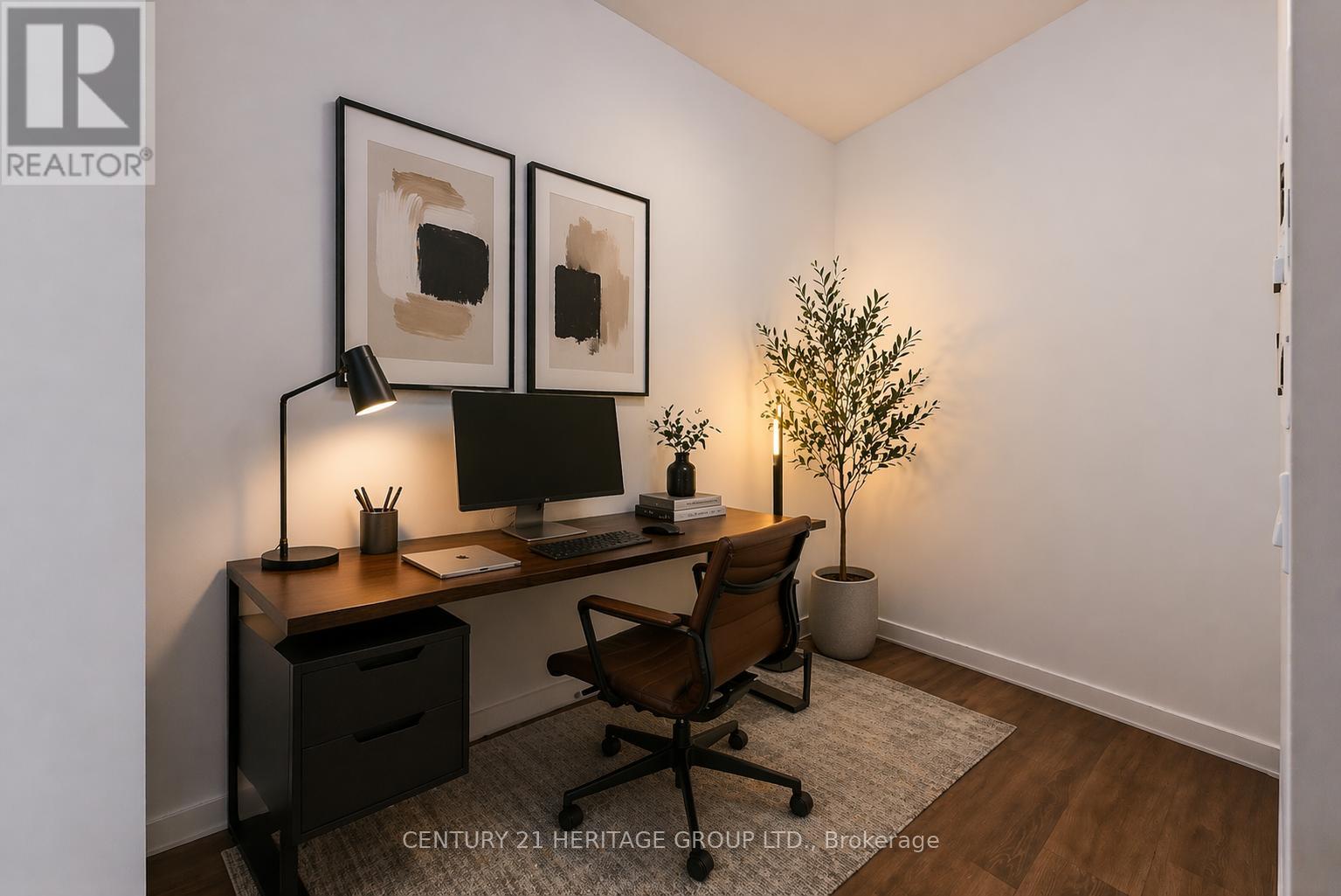 802 - 105 Oneida Crescent, Richmond Hill, Ontario  L4B 0H6 - Photo 4 - N13009554