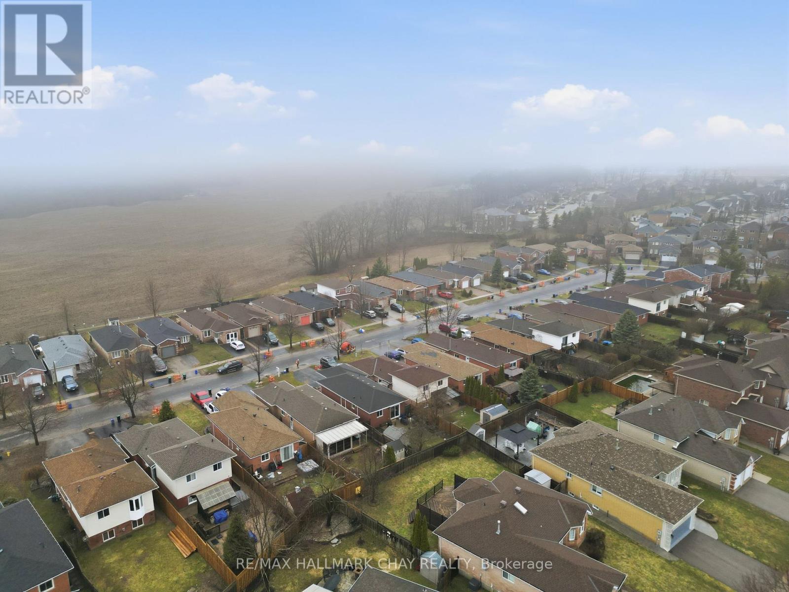 118 Benson Drive, Barrie, Ontario  L4N 7Y4 - Photo 44 - S13009400