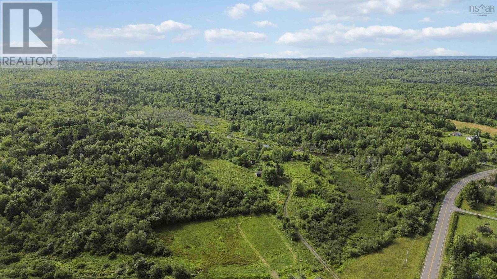 6782 Highway 215, Cheverie, Nova Scotia  B0N 2A0 - Photo 14 - 202607689