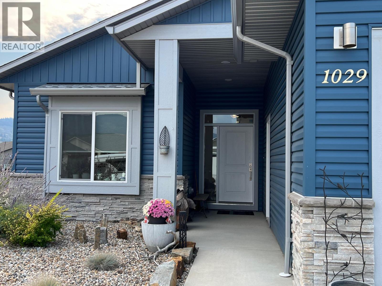 1029 10th Avenue, Vernon, British Columbia