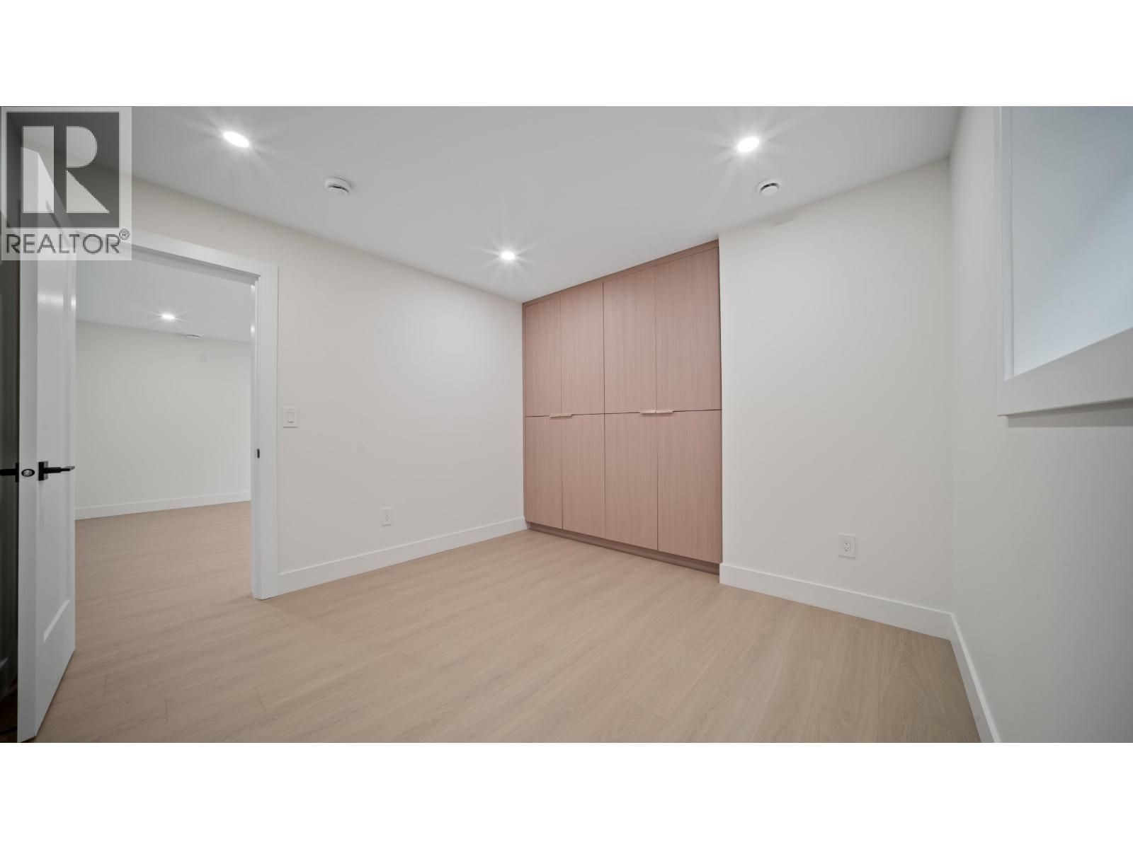 2 6070 Elgin Avenue, Burnaby, British Columbia  V5H 3S4 - Photo 21 - R3111286