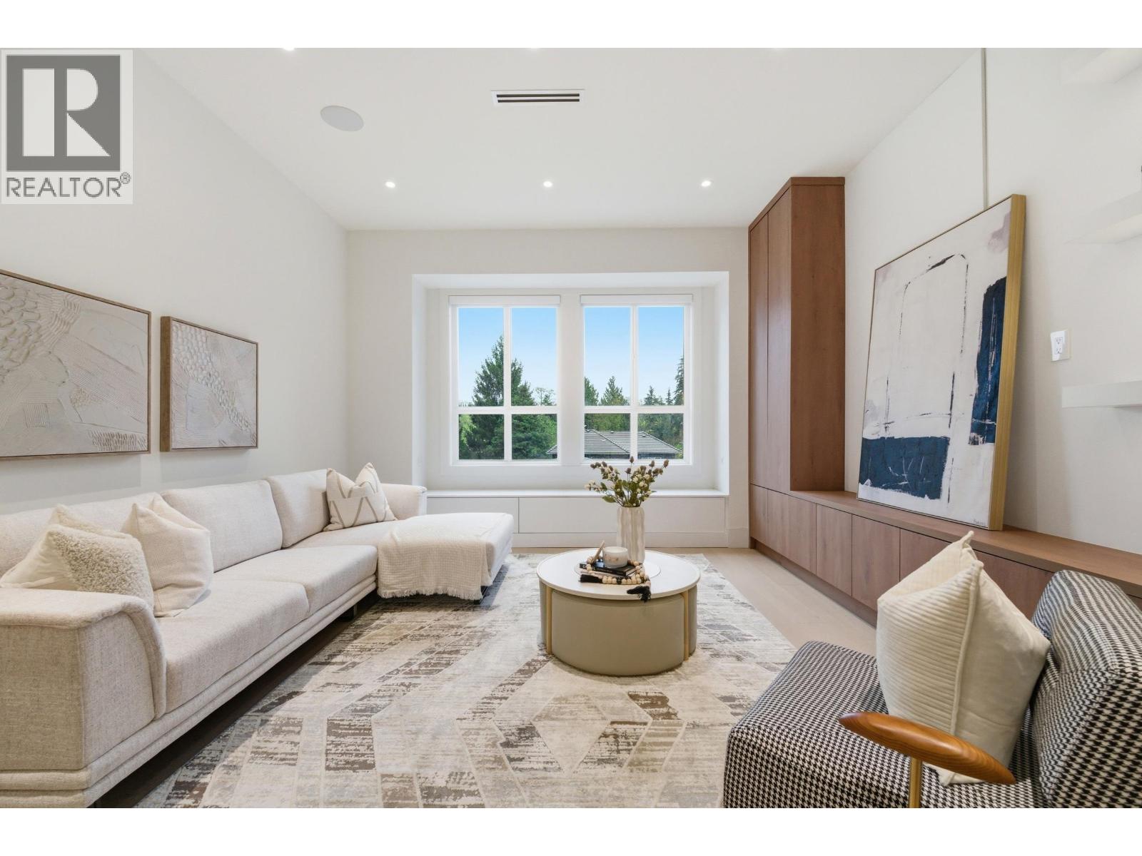 4 6070 Elgin Avenue, Burnaby, British Columbia  V0V 0V0 - Photo 7 - R3111253