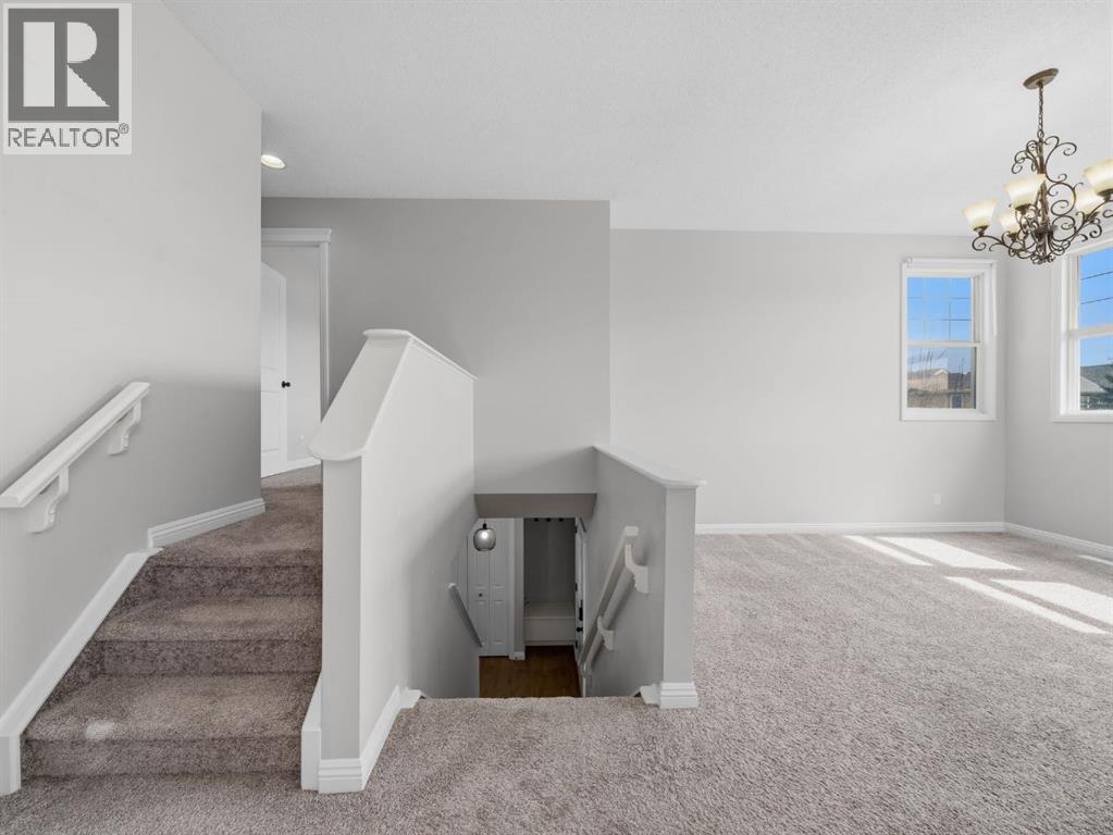 40 Everwillow Park SW, Calgary, Alberta  T2Y 5C5 - Photo 17 - A2296699