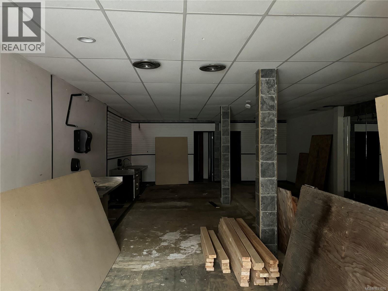 2976 3rd Ave, Port Alberni, British Columbia  V9T 2A7 - Photo 2 - 1031570