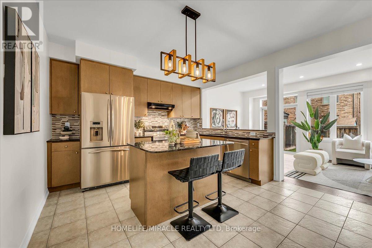 117 Aird Court, Milton, Ontario  L9T 8B6 - Photo 8 - W13009338