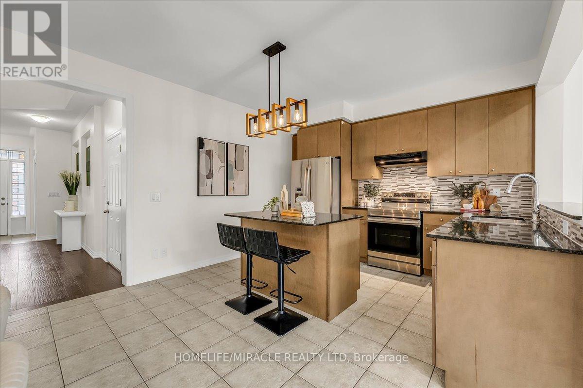 117 Aird Court, Milton, Ontario  L9T 8B6 - Photo 9 - W13009338