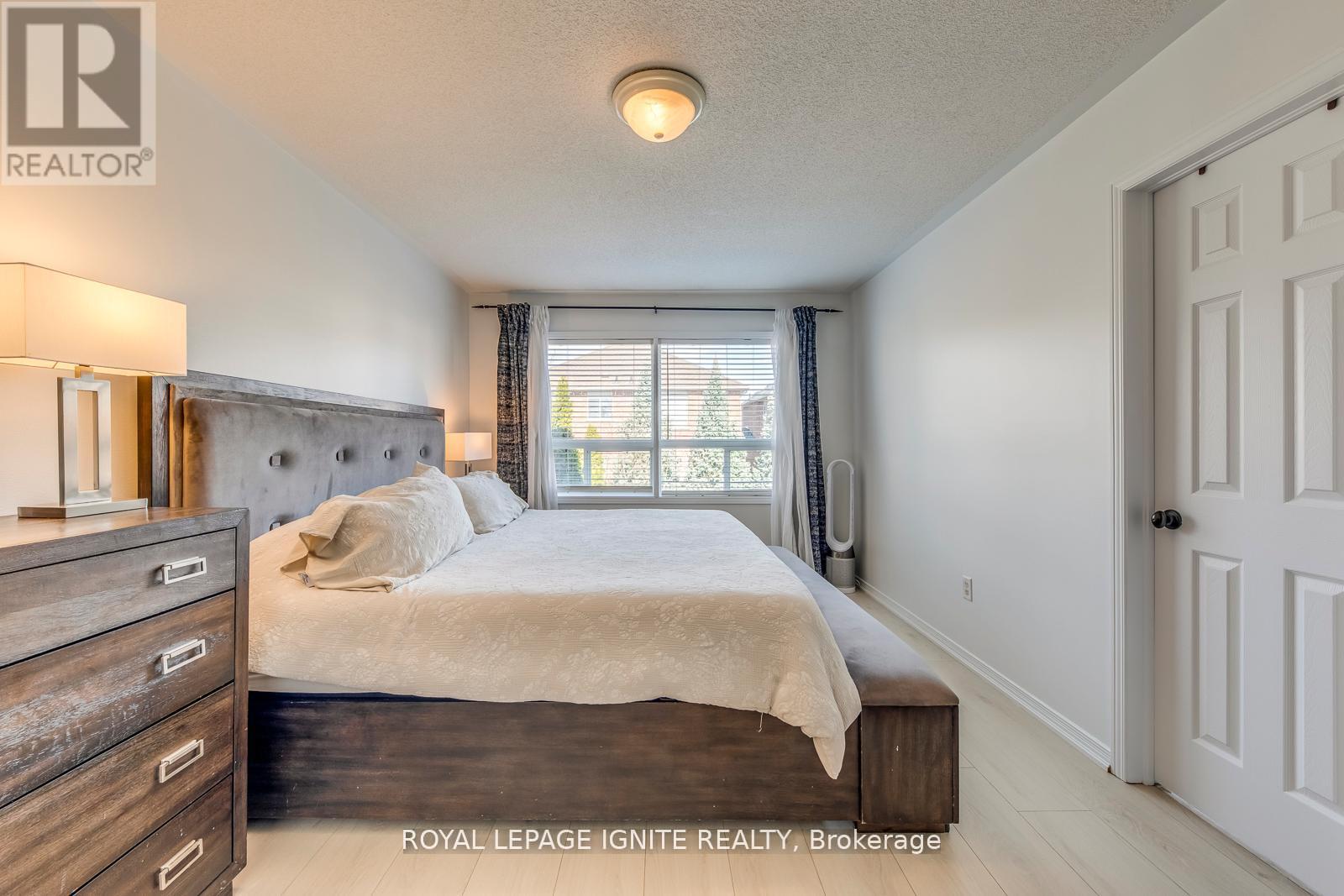 5637 Evelyn Lane, Burlington, Ontario  L7L 6X1 - Photo 20 - W13009352