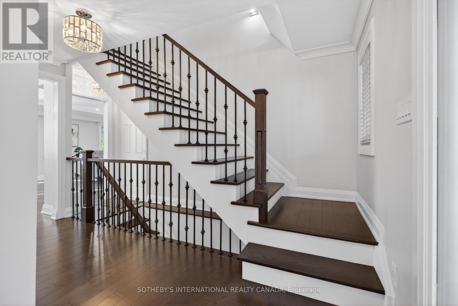 1235 Appleford Lane, Burlington, Ontario  L7P 3M1 - Photo 16 - W13009376