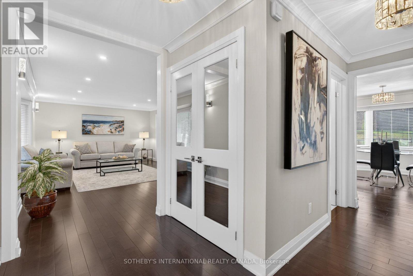 1235 Appleford Lane, Burlington, Ontario  L7P 3M1 - Photo 5 - W13009376