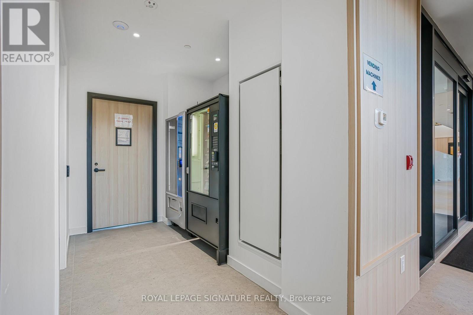 B510 - 3071 Trafalgar Road, Oakville, Ontario  L6H 8C6 - Photo 17 - W13009418